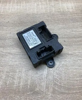 Ford Mondeo MK II Door control unit/module 7G9T14B533BD 0507911300