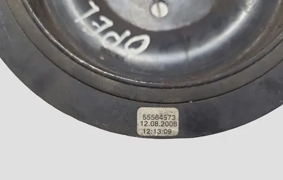 Opel Vectra C Crankshaft pulley 55564573