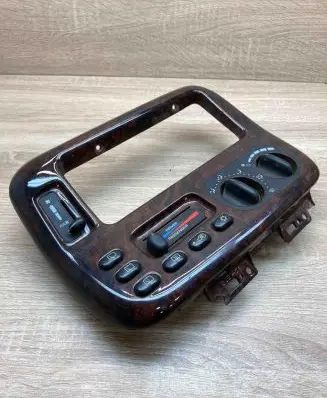 Chrysler Voyager Climate control unit P04677635AD