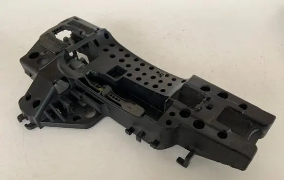 Audi A6 S6 C7 4G Rear door exterior handle/bracket 4H0837886