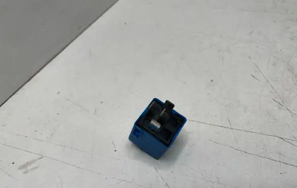 BMW X5 E53 Other relay 6136 6915327 23133A595313