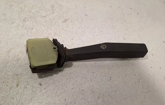Volvo 440 Wiper control stalk 413436