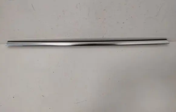 Audi A5 Front door trim (molding) 8W8863763