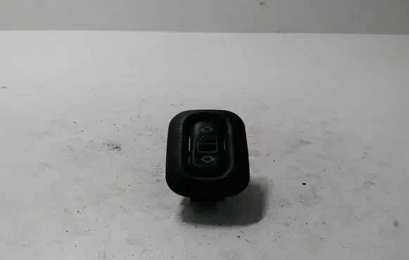 Mercedes-Benz C W202 Electric window control switch 2028208710
