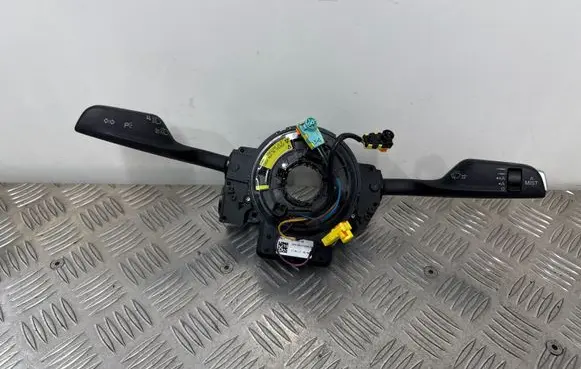 Alfa Romeo Giulia Wiper turn signal indicator stalk/switch 01561251950
