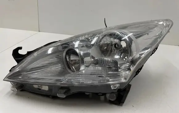 Peugeot 5008 Headlight/headlamp 9682519180 89903106