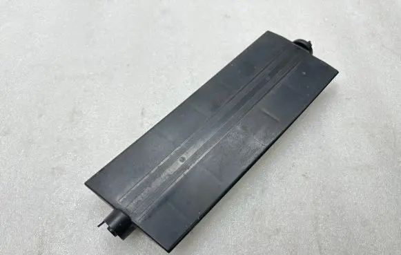 Tesla Model X Intercooler air guide/duct channel 158821100