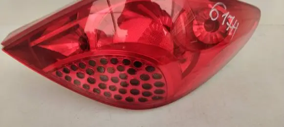 Peugeot 207 Rear/tail lights LAMPAPRAWA207