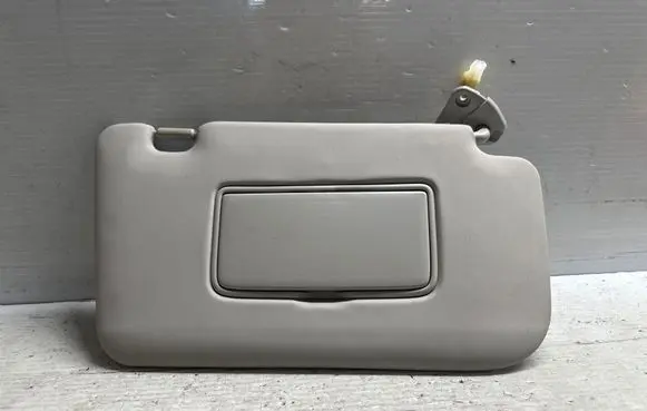Nissan X-Trail T32 Sun visor