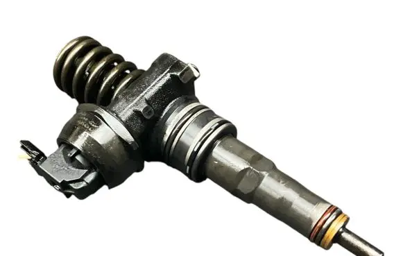 Skoda Octavia Mk2 (1Z) Fuel injector 036130073AJ