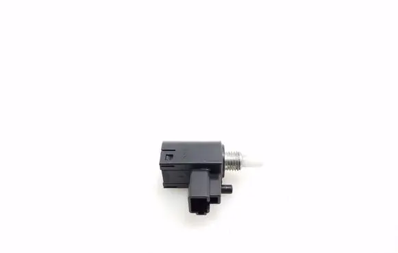 Clutch pedal sensor