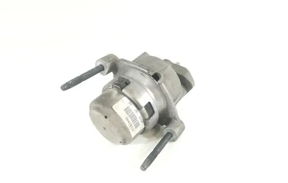 Chevrolet Corvette C7 Gearbox mount 23187446