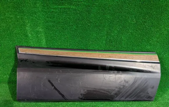 Honda CR-V Rear door trim (molding)