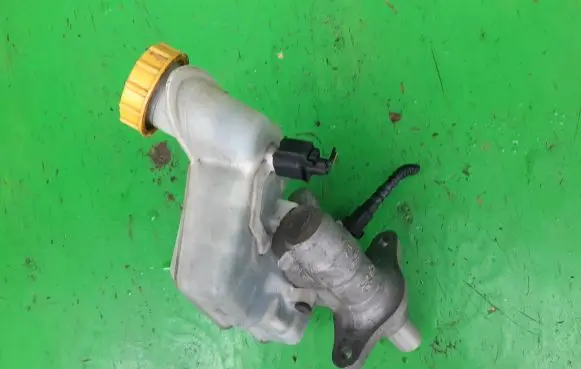 Ford Fiesta Brake booster