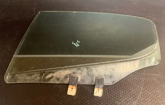Peugeot 407 Rear door window glass DRT18AS2M702 43R000440