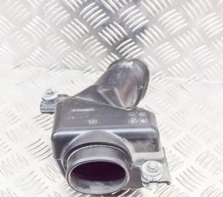 Honda CR-V Air intake duct part ATP153