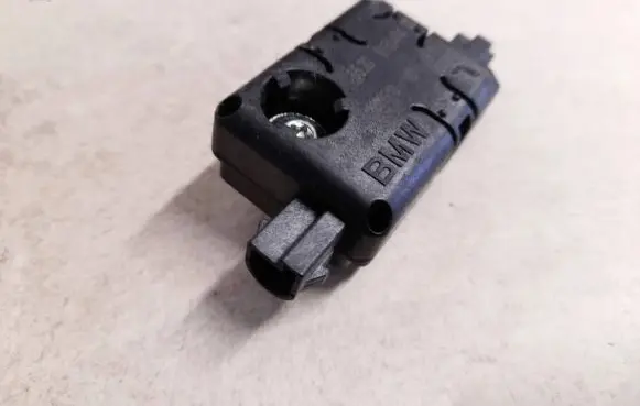 BMW 5 GT F07 Antenna control unit 9185474 6520918547403