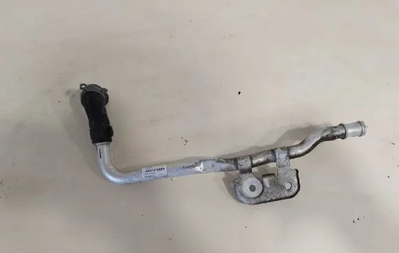 Audi A8 S8 D4 4H Engine coolant pipe/hose 4H0121399H