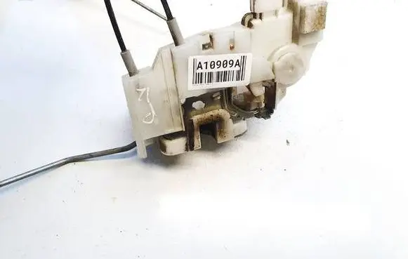 Subaru Legacy Front door lock