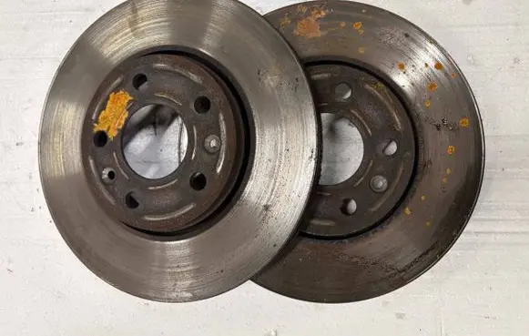 Renault Trafic III (X82) Front brake disc