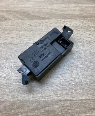 Peugeot Boxer Antenna control unit 1331247080