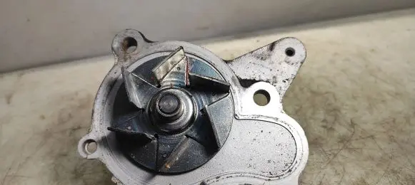 Hyundai Santa Fe Water pump