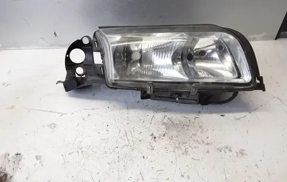 Volvo S80 Headlight/headlamp