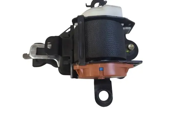Nissan Murano Z50 Middle seatbelt (rear) N1996