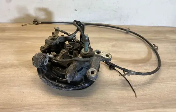 Toyota Prius (XW50) Rear wheel hub 8954452040