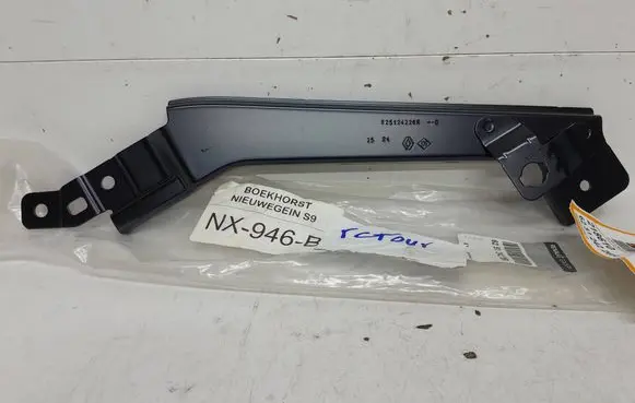 Renault Megane E-Tech Other body part 625124226R
