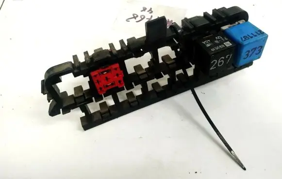 Audi A6 S6 C5 4B Fuse box set 8D0937503E