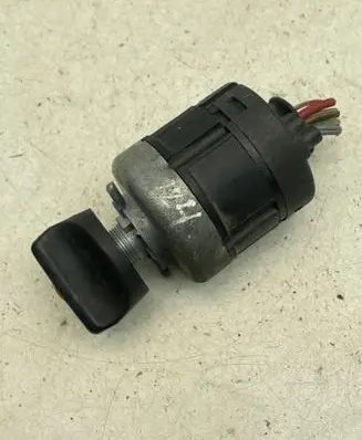 Mercedes-Benz E W124 Light switch 0145456428