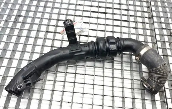 Ford Mondeo MK V Intercooler hose/pipe DS73-6C646-DK
