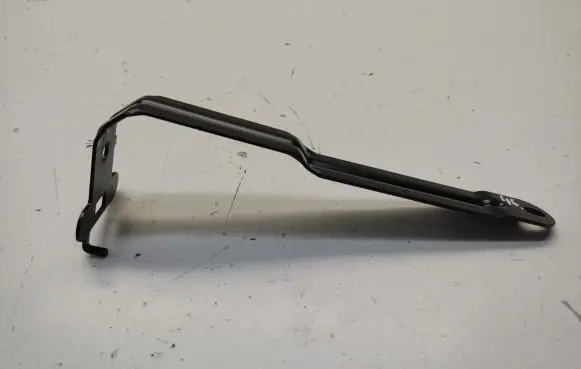 BMW 3 G20 G21 Battery bracket 6832839