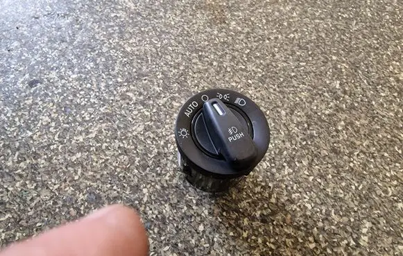 Dodge Durango Light switch