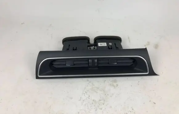 Jaguar I-Pace Rear air vent grill J9D3014L20AE 19042019 1062600005