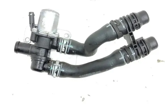 Cupra Formentor Coolant heater control valve 5Q0906457C