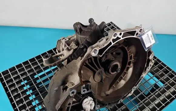 Opel Corsa D Manual 5 speed gearbox F13MW418 IMPRK1592370