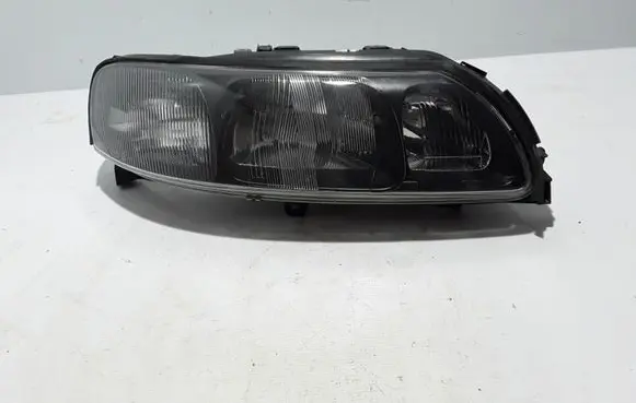 Volvo S60 Headlight/headlamp 89005621