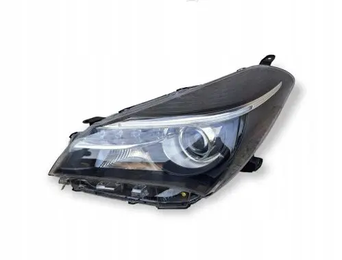 Toyota Yaris Headlight/headlamp