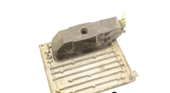Ford Fiesta Engine control unit/module 6S6112A650FD