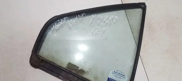 Rear vent window glass