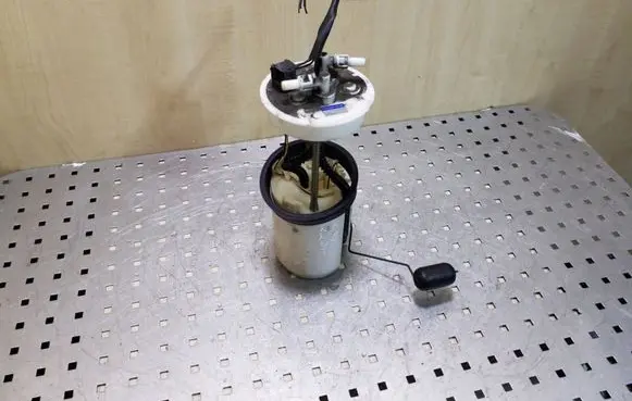 Fuel level sensor