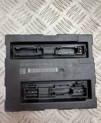 Audi A4 S4 B8 8K Comfort/convenience module 8K0907064JB