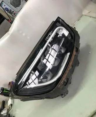 Mercedes-Benz GLC X253 C253 Headlight/headlamp A2539067001
