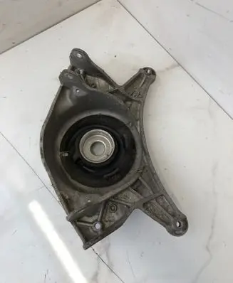 Audi A4 S4 B8 8K Coil spring mount 8K0412334F
