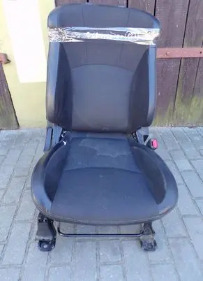 Front passenger seat