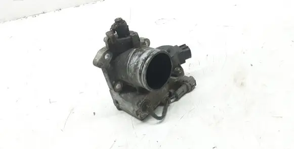 Toyota Avensis Verso Throttle valve 8967221020