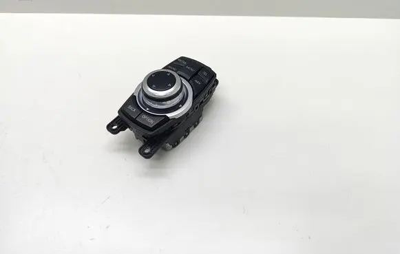 BMW 5 F10 F11 Head unit multimedia control 9286699 928669901 65829286699
