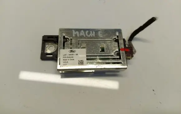Ford Mustang Mach-E Antenna control unit LJ8T-19K351-AA